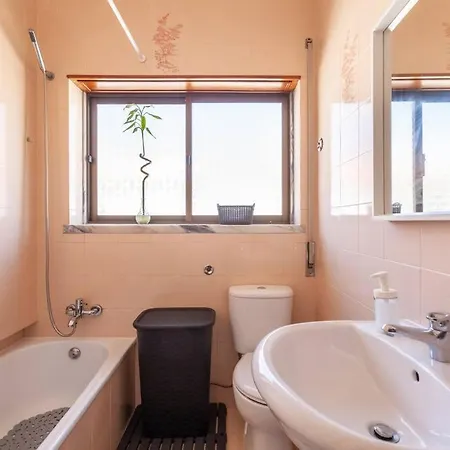 Ninestories Baleal 度假居 费雷尔