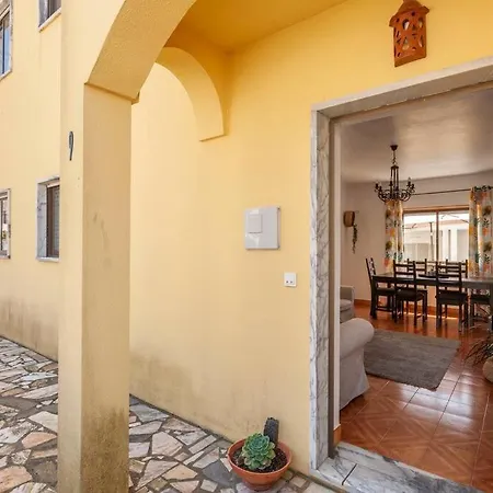 度假居 Ninestories Baleal