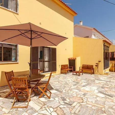 Ninestories Baleal 度假居 费雷尔