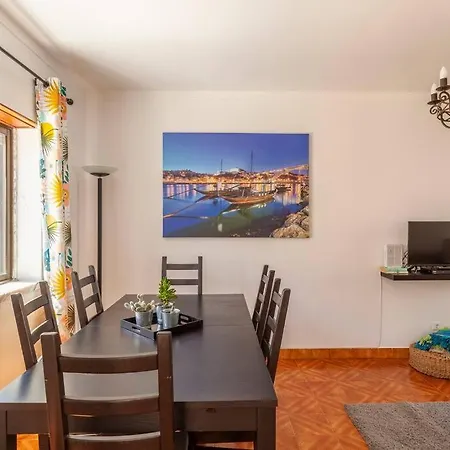 Nyaraló Ninestories Baleal