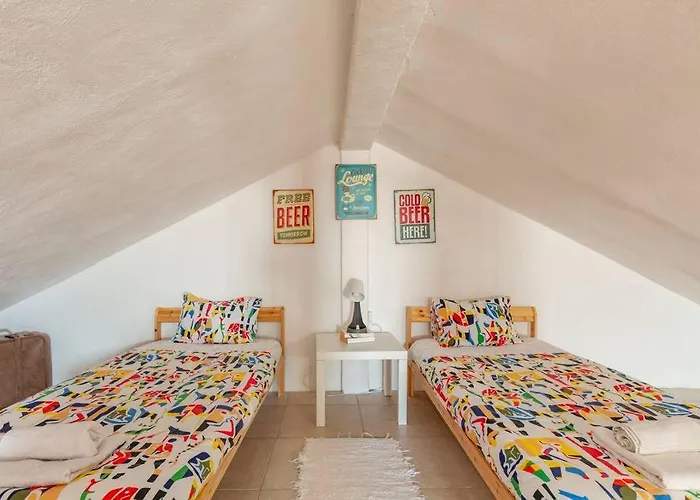 Ninestories Baleal بيت للعطل