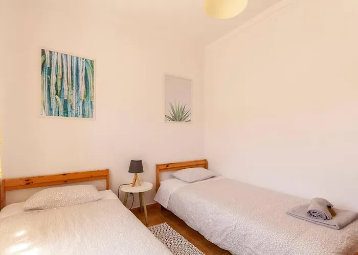 Ninestories Baleal *