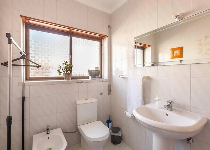 Ninestories Baleal Nyaraló *